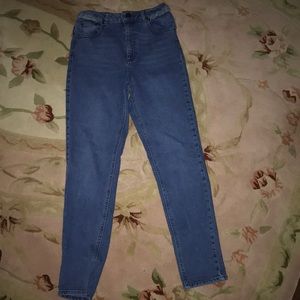Women’s jeans